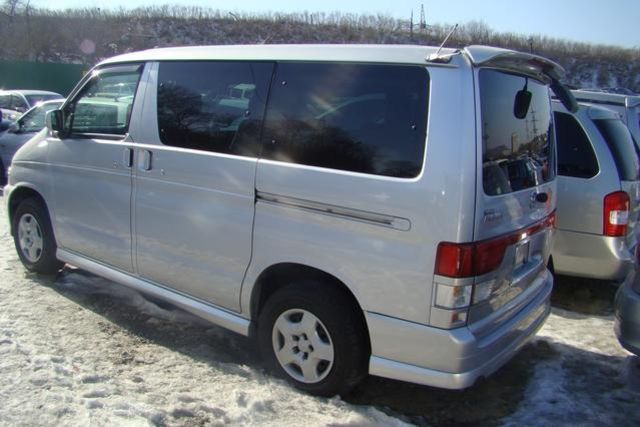 Mazda bongo friendee 2002