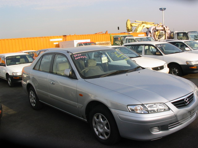 2001 Mazda Capella