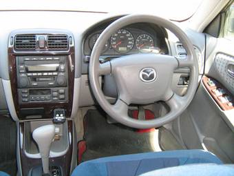 2001 Mazda Capella Images