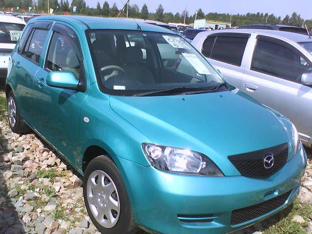 2002 Mazda Demio