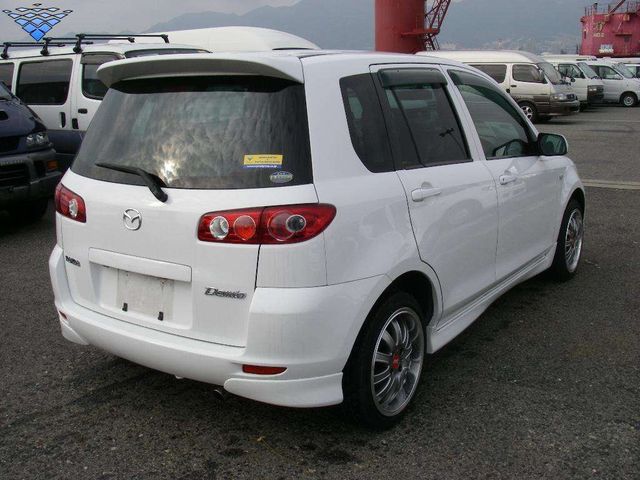 2003 Mazda Demio