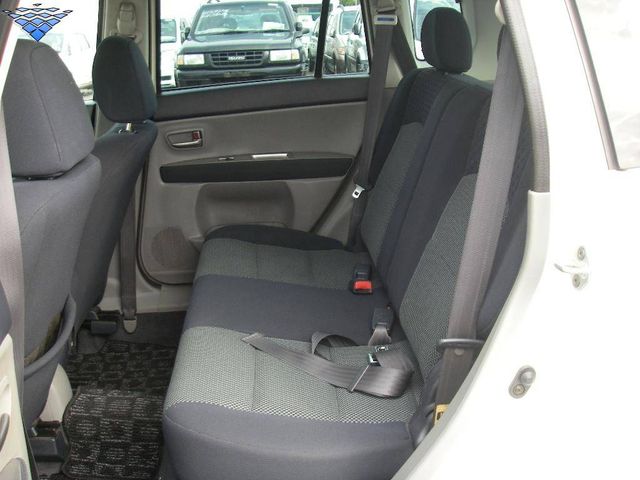 2003 Mazda Demio