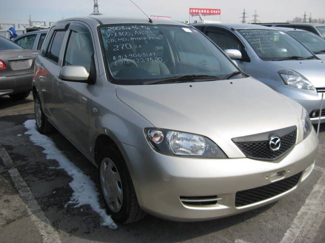 2003 Mazda Demio