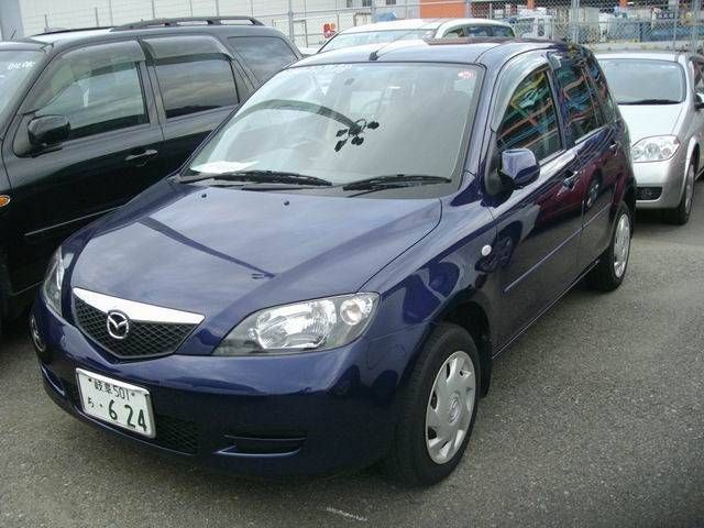 2003 Mazda Demio