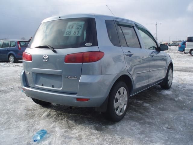 2003 Mazda Demio