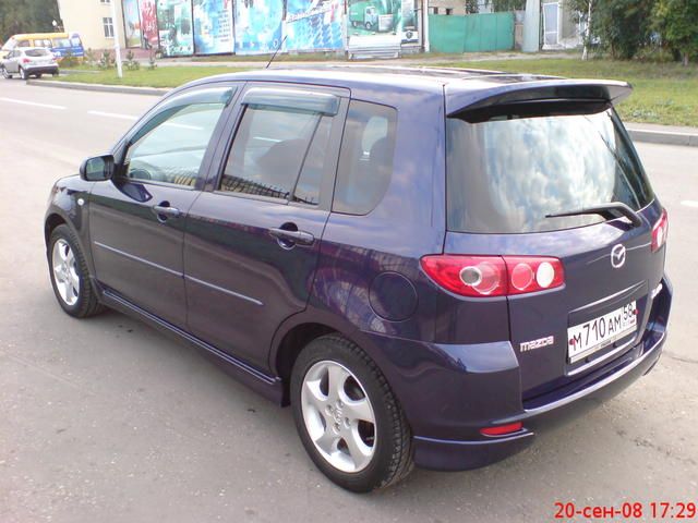 2003 Mazda Demio