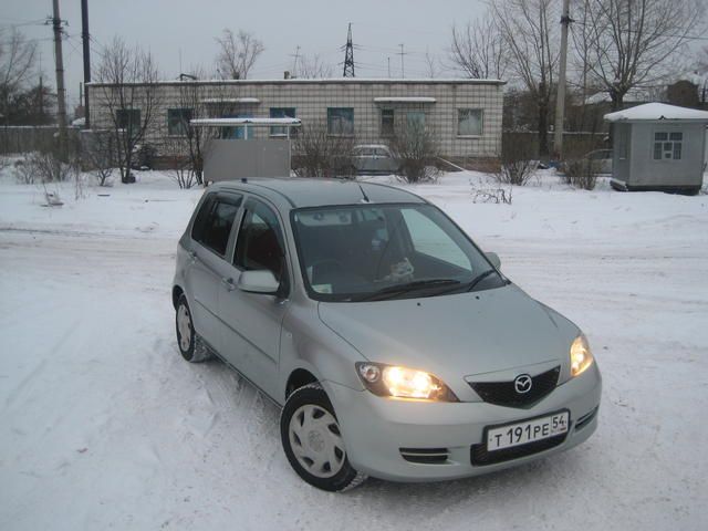 2003 Mazda Demio