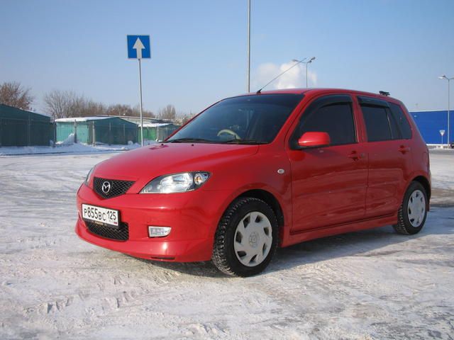 2003 Mazda Demio