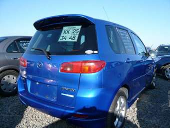 2003 Mazda Demio Pictures