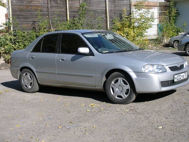 1998 Mazda Familia