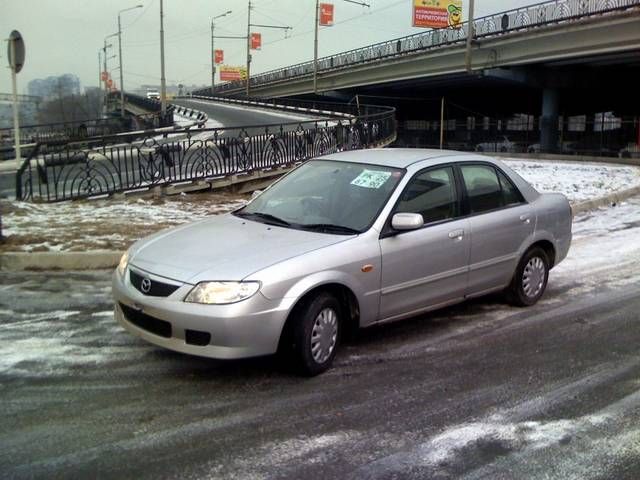 2002 Mazda Familia