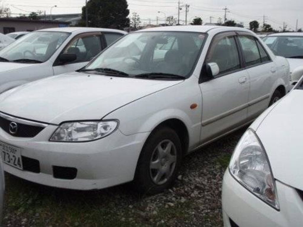 2002 Mazda Familia