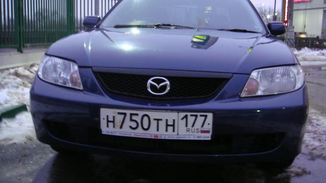 2002 Mazda Familia