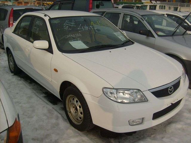 2002 Mazda Familia