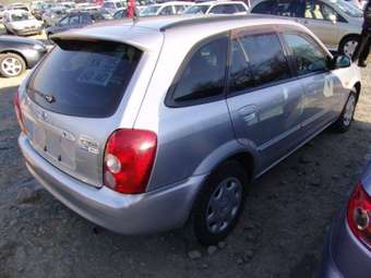 2002 Mazda Familia Photos