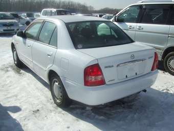 2002 Mazda Familia Pictures