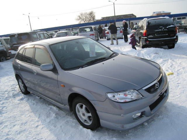 2002 Mazda Familia