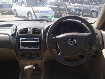 2002 Mazda Familia Images