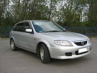 2002 Mazda Familia Pictures