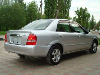 2002 Mazda Familia Pictures