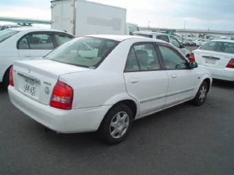 2002 Mazda Familia Pictures