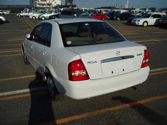 2002 Mazda Familia Photos