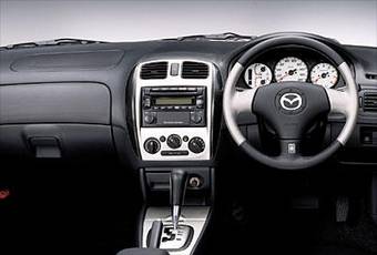 2001 Mazda Familia S-Wagon Pics