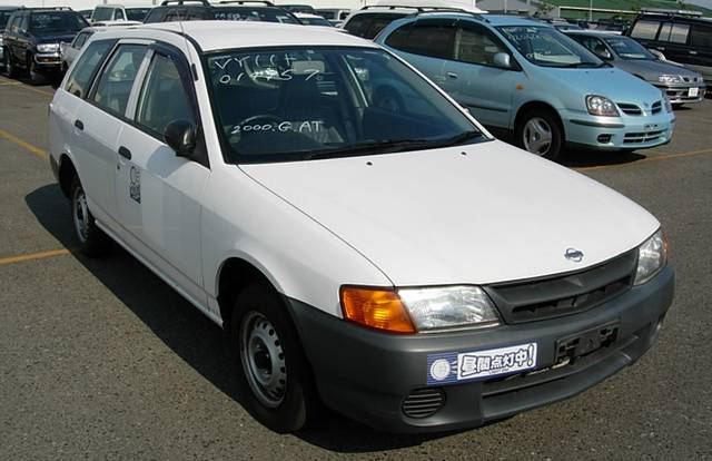 2001 Mazda Familia Van