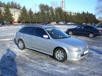 1999 Mazda Familia Wagon Pictures