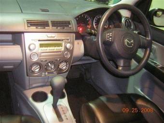2004 Mazda MAZDA2 Pics