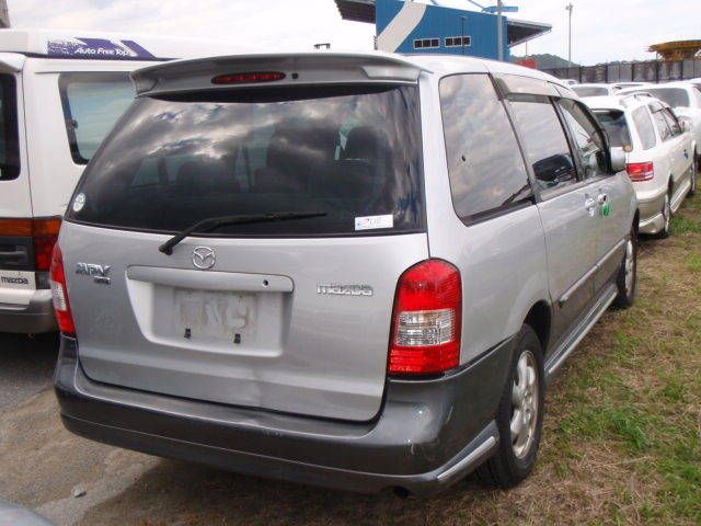 1999 Mazda MPV