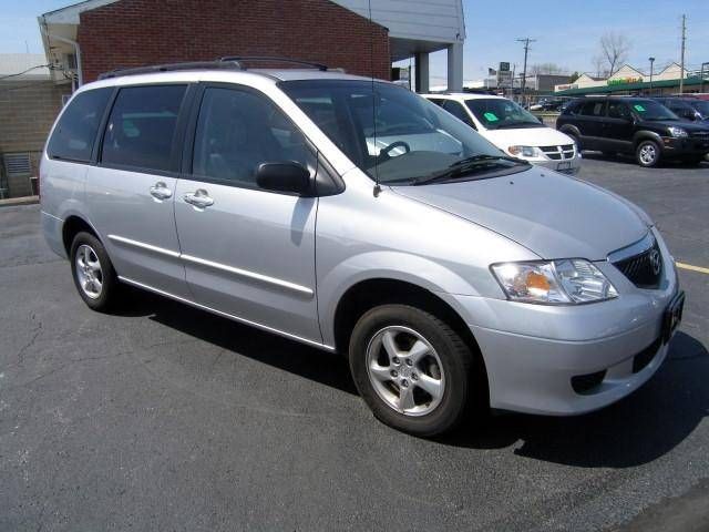 2002 Mazda MPV