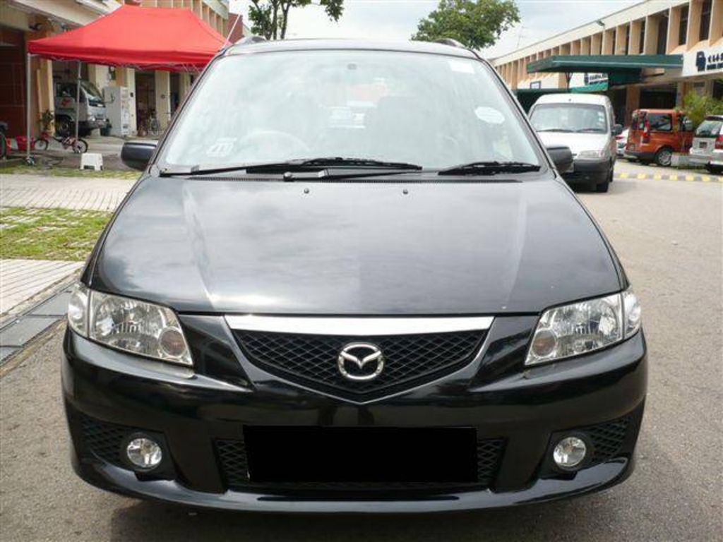 2004 Mazda Premacy