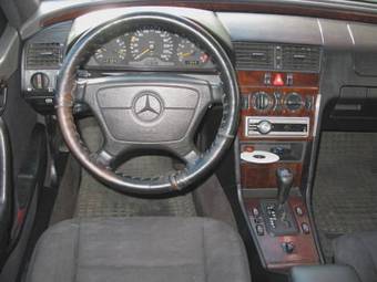 1996 Mercedes-Benz C-Class Photos