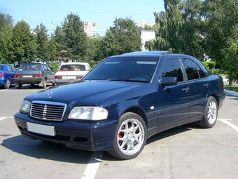 1998 Mercedes-Benz C-Class Pictures