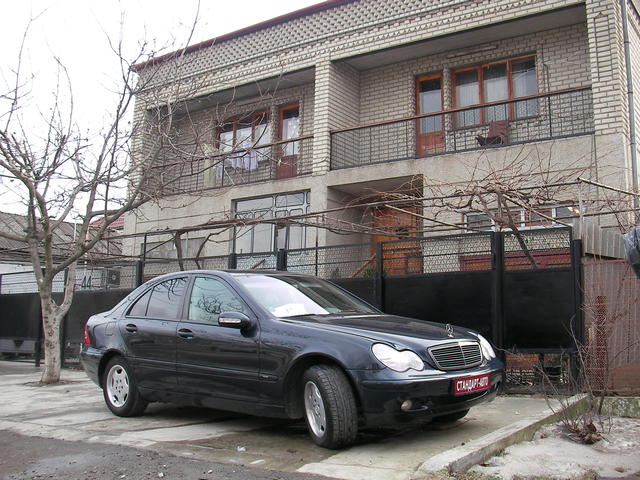 2000 Mercedes-Benz C-Class