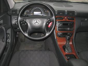 2000 Mercedes-Benz C-Class Photos