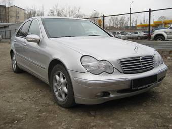 2002 Mercedes-Benz C-Class Pictures