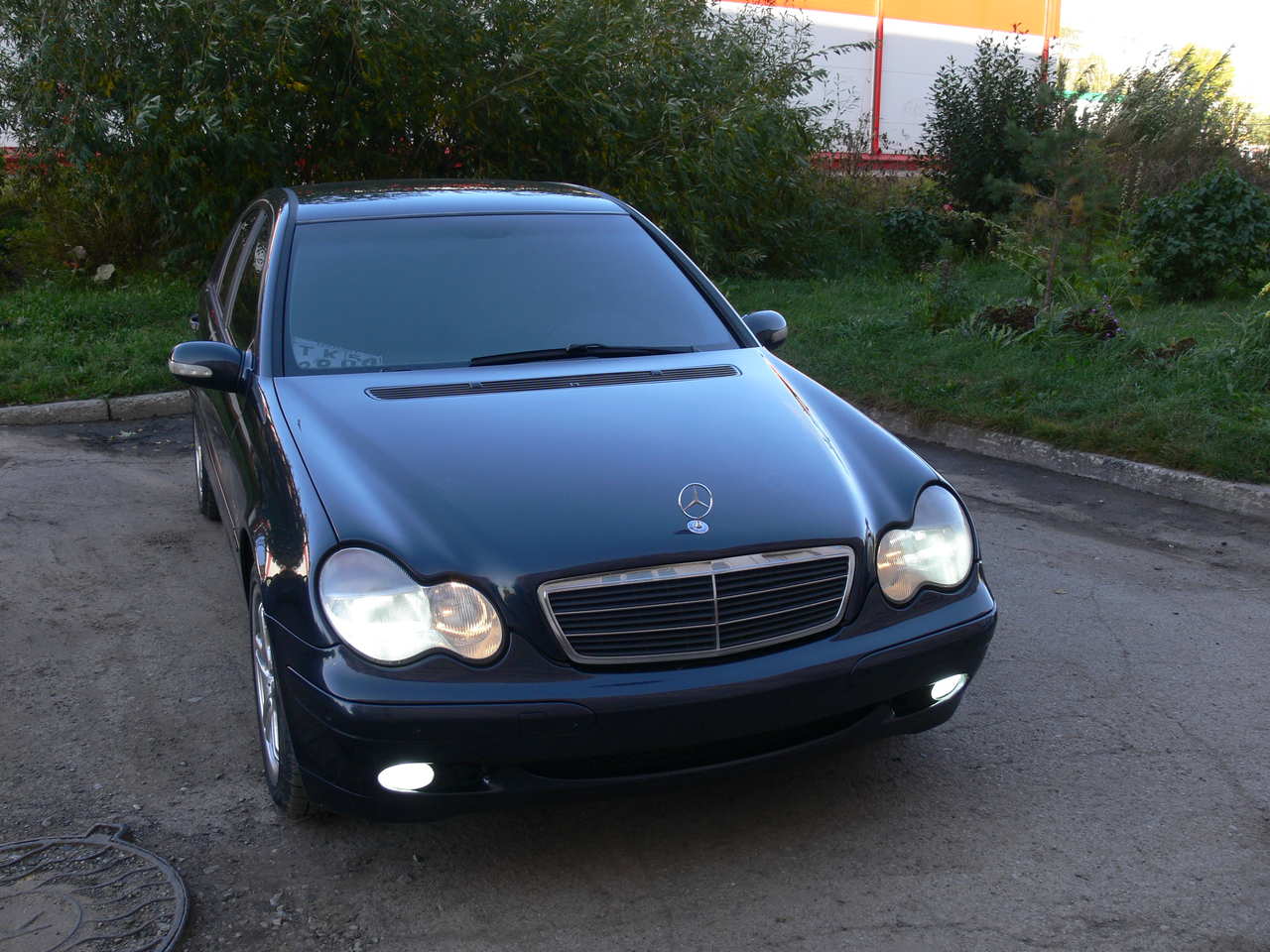 2002 Mercedes-Benz C-Class