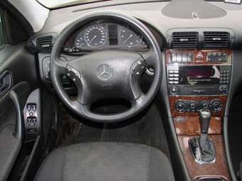 2006 Mercedes-Benz C-Class Photos