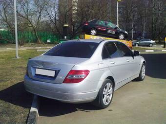 2008 Mercedes-Benz C-Class Pictures