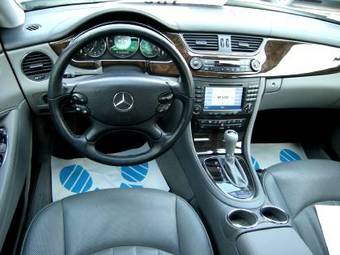 2005 Mercedes-Benz CLS-Class Photos
