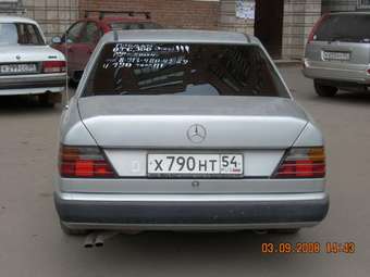 1985 Mercedes-Benz E-Class Pictures