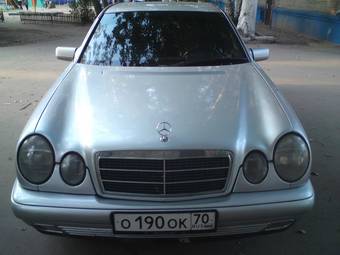 1995 Mercedes-Benz E-Class Pictures