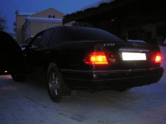 1996 Mercedes-Benz E-Class Photos