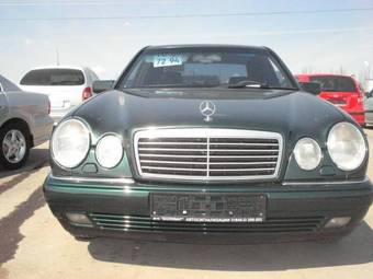 1996 Mercedes-Benz E-Class Pictures