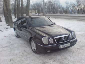 1997 Mercedes-Benz E-Class Pics