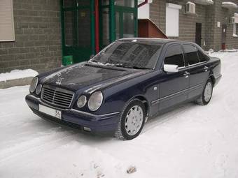 1997 Mercedes-Benz E-Class Images