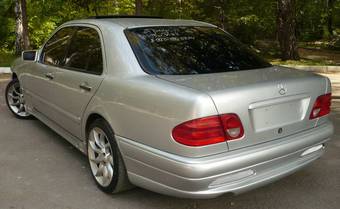 1997 Mercedes-Benz E-Class Photos