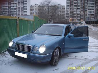 1998 Mercedes-Benz E-Class Photos